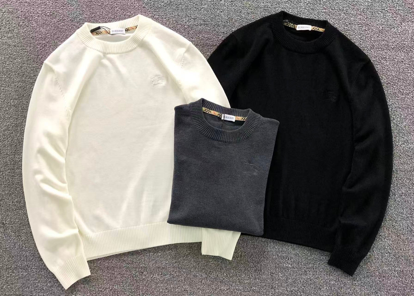 B - SWEATER