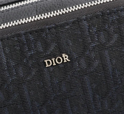 D - TASCHE