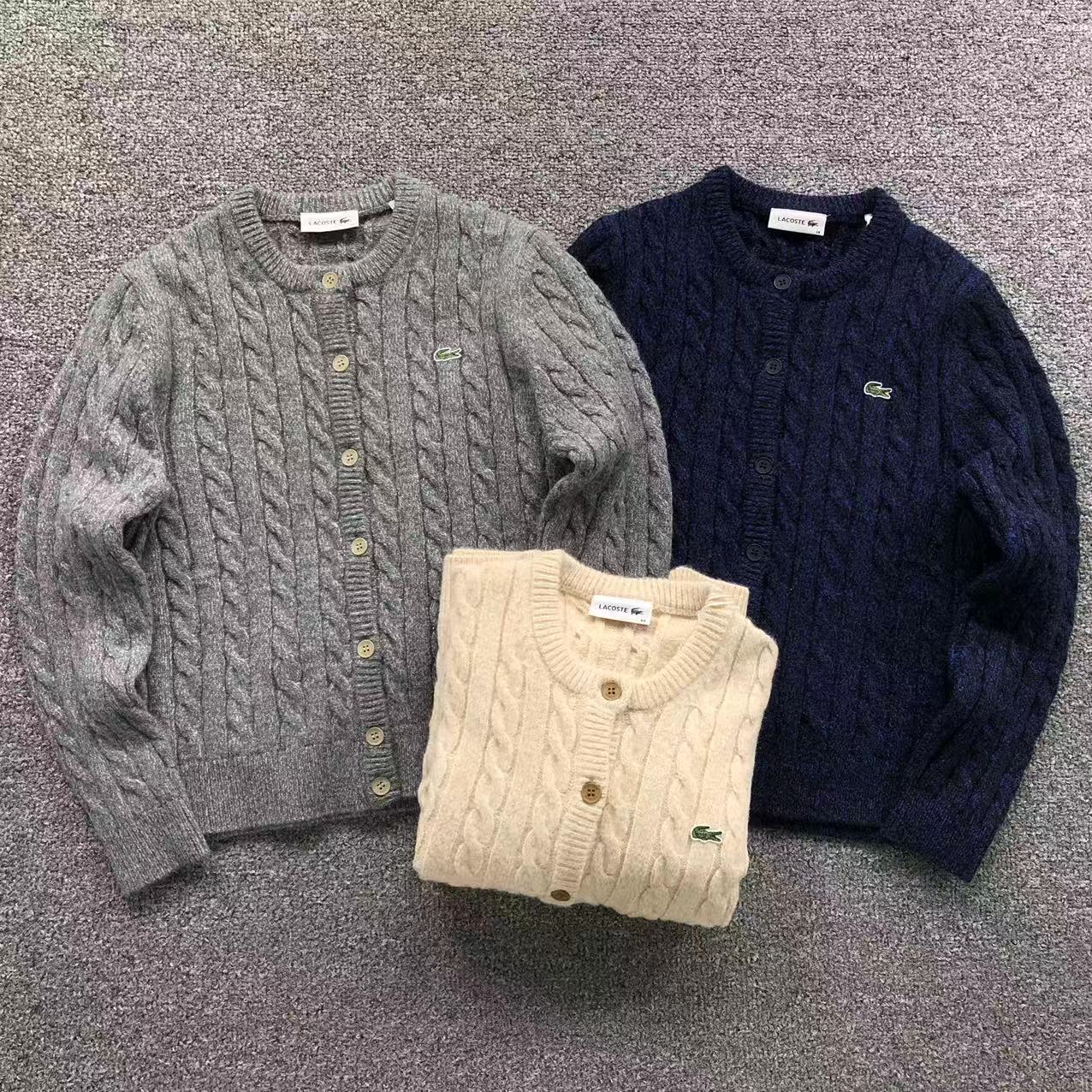 L - SWEATER