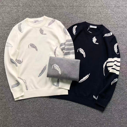 T - SWEATER