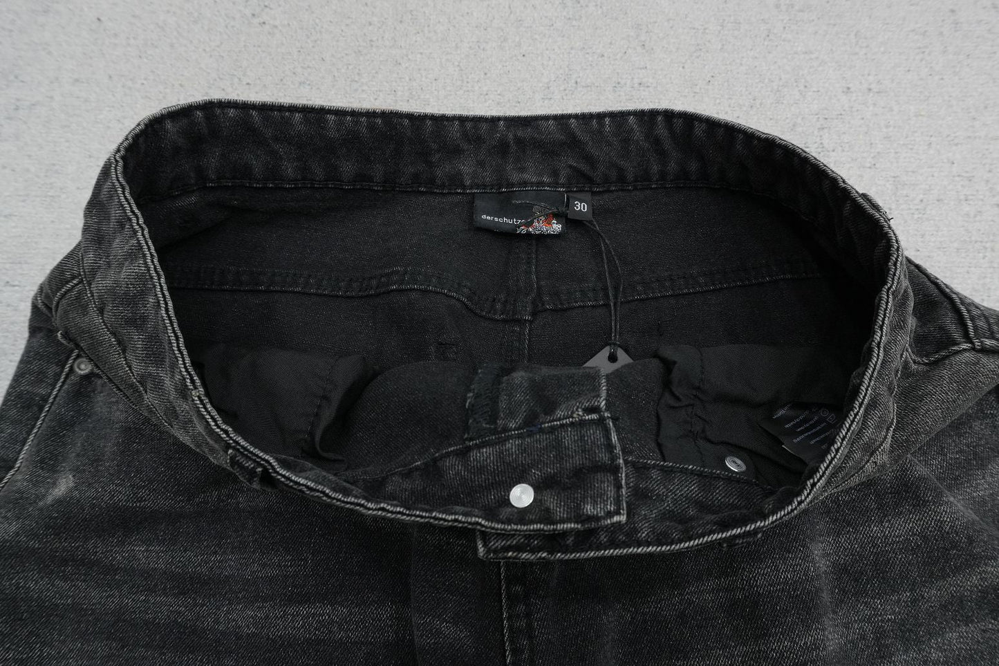 D - JEANS