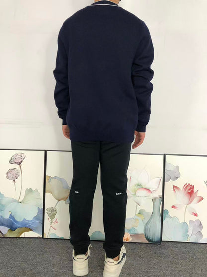 L - SWEATER