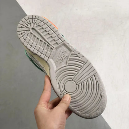 N - SNEAKERS