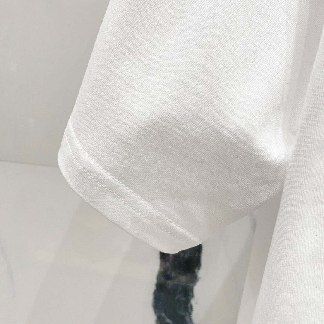 V - TSHIRT