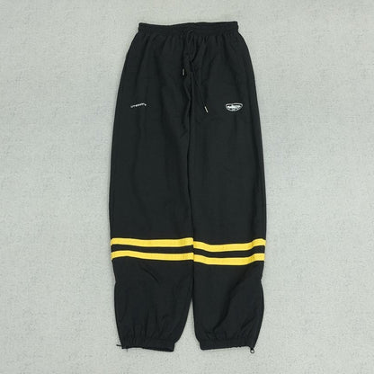 C - SWEATPANTS