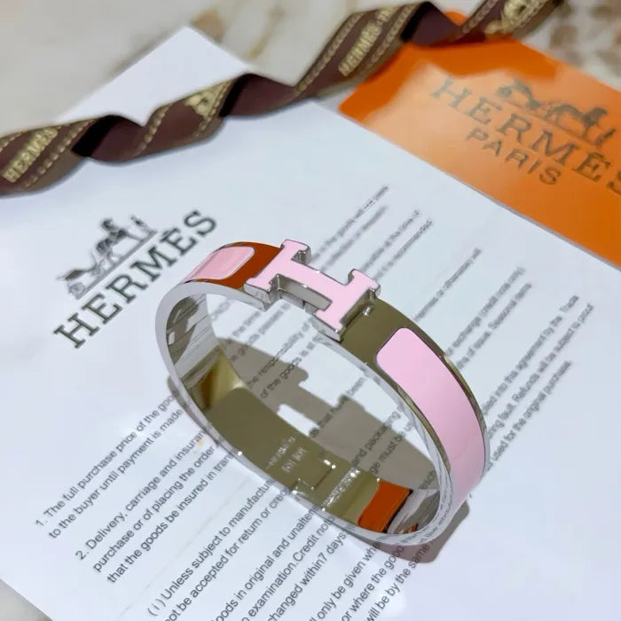 H - ARMBAND