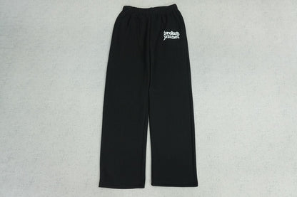 B - SWEATPANTS