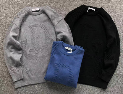 D - SWEATER