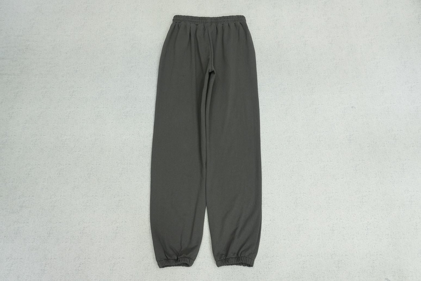 G - SWEATPANTS