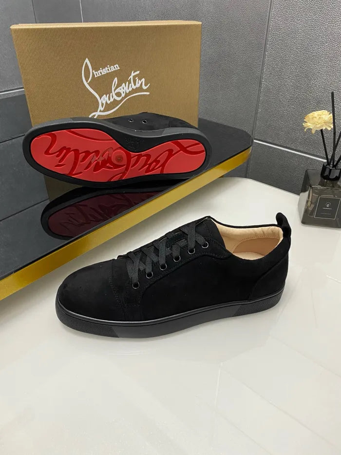 C - SNEAKERS