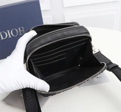 D - TASCHE