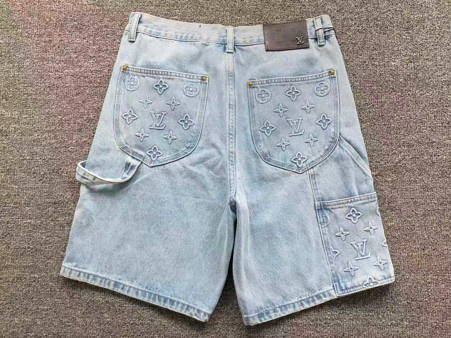 L - SHORTS