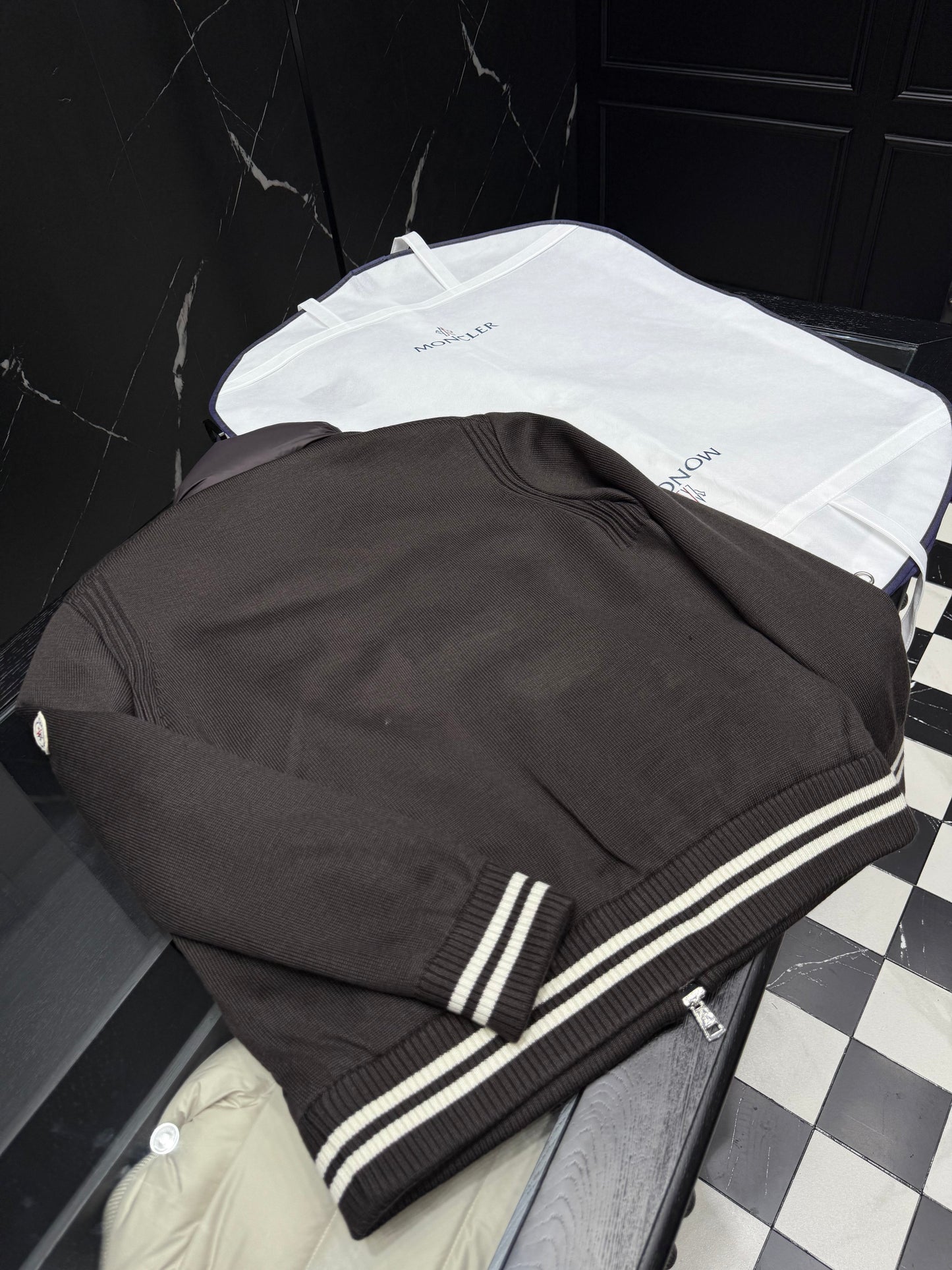 P - CARDIGAN