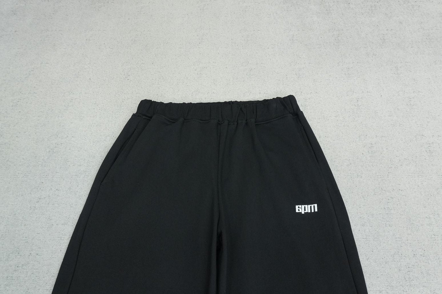 6PM - SWEATPANTS
