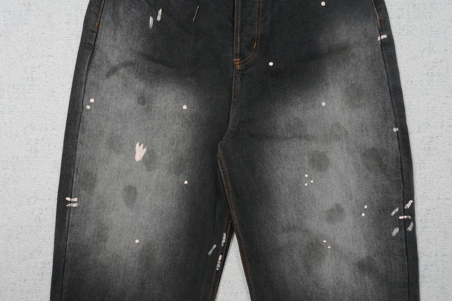 A - JEANS
