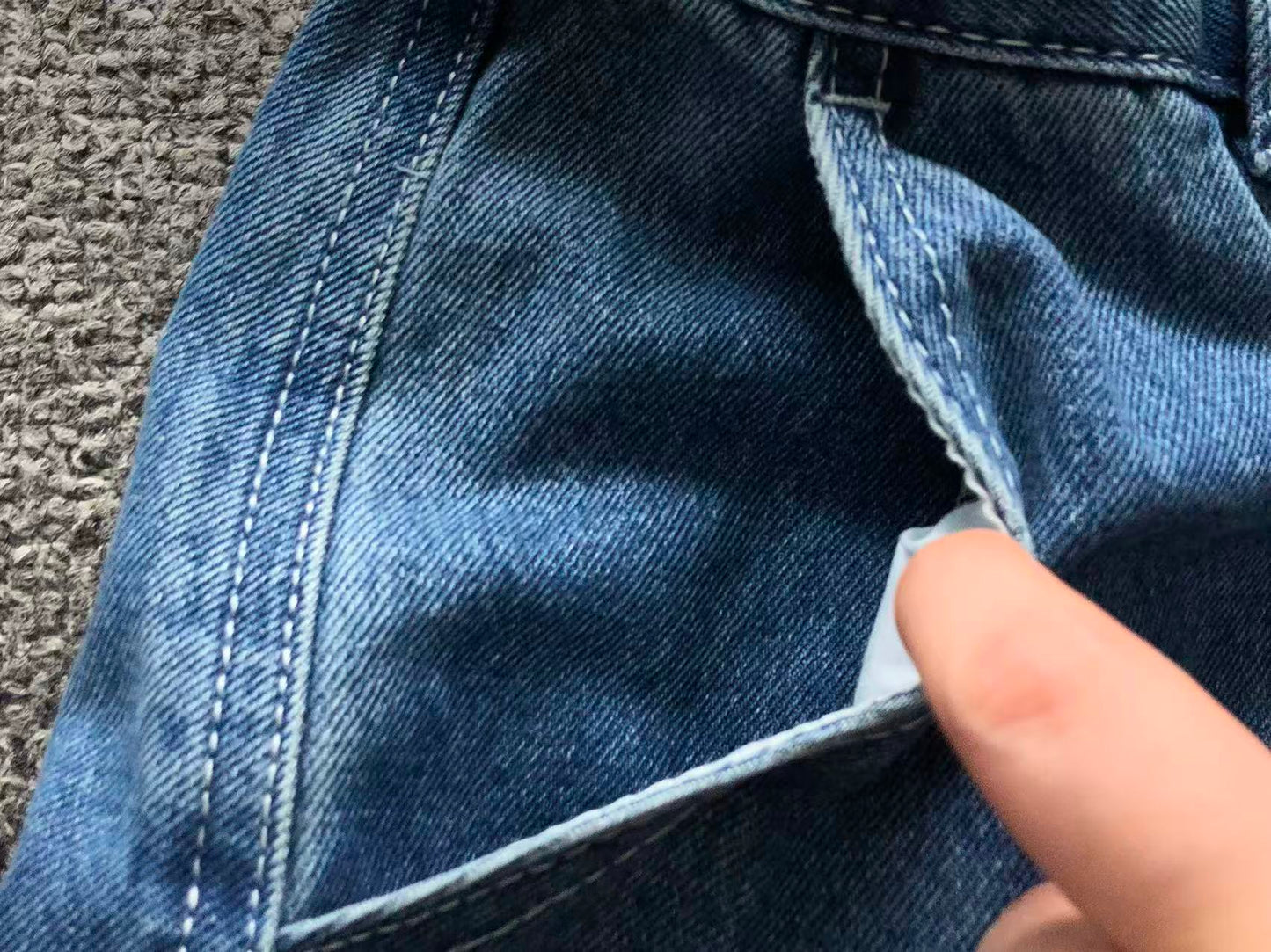 M - SHORTS
