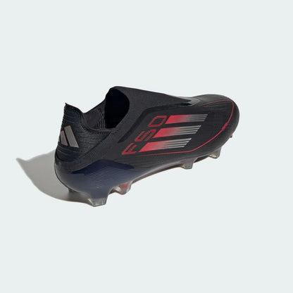 F - FUSSBALLSCHUHE