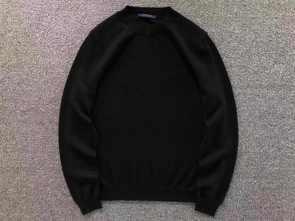 L - SWEATER