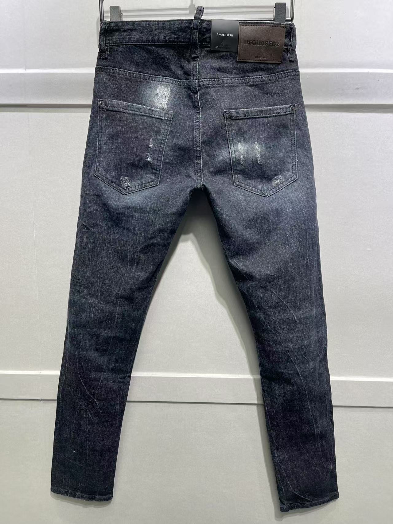 D - JEANS