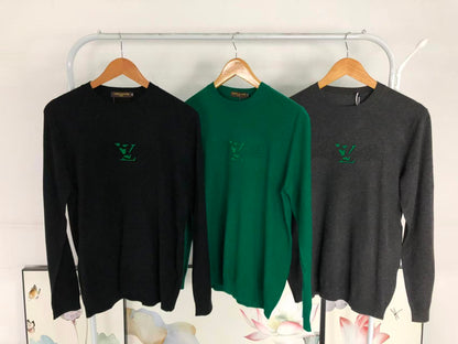 L - SWEATER