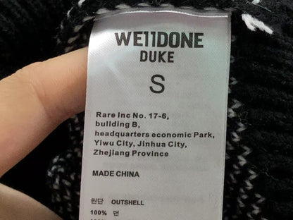 W - SWEATER