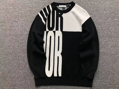 D - SWEATER