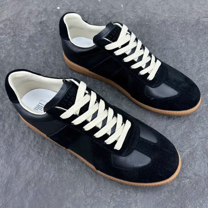 M - SNEAKERS