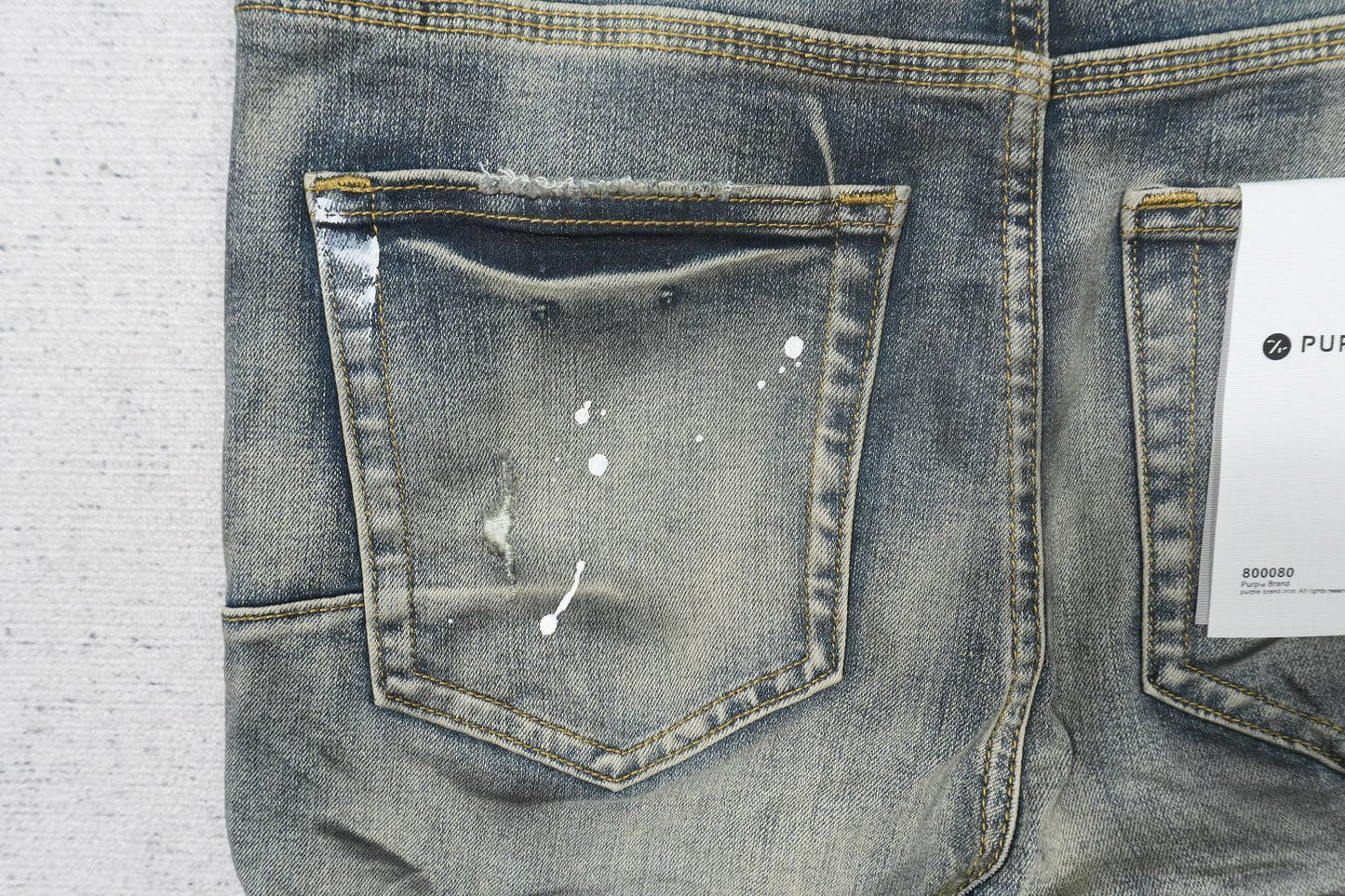 P - JEANS