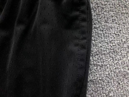 N - SHORTS