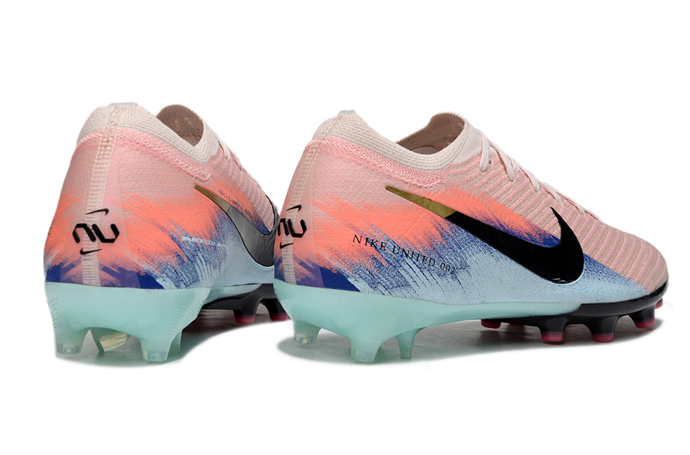 M - FUSSBALLSCHUHE