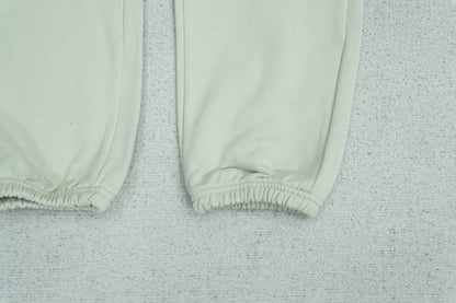 C - SWEATPANTS