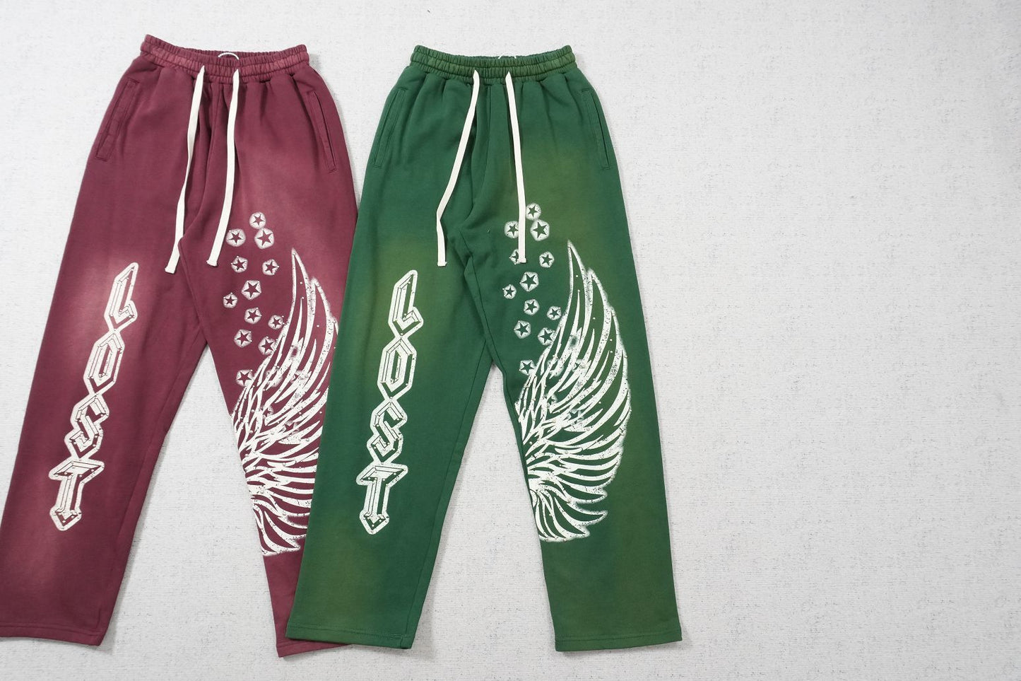 L - SWEATPANTS