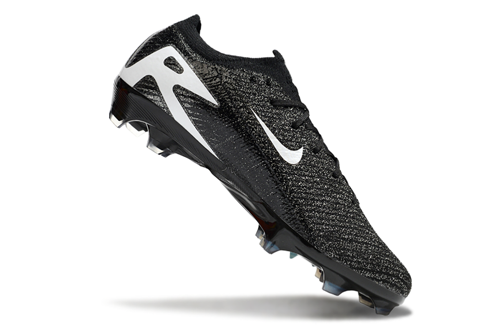 M - FUSSBALLSCHUHE