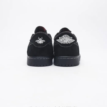 N - SNEAKERS
