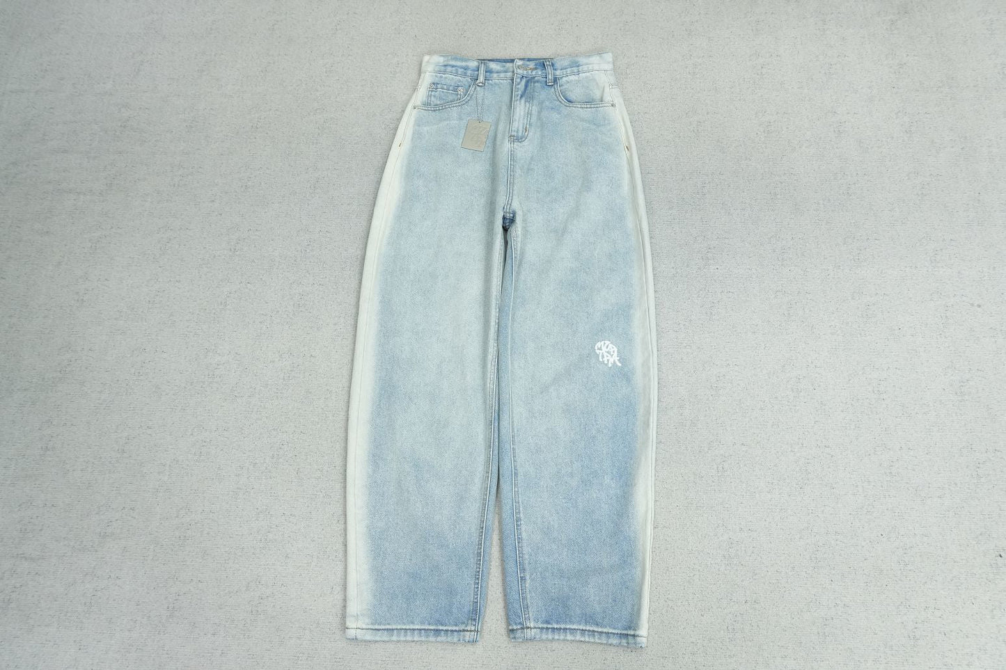 M - JEANS