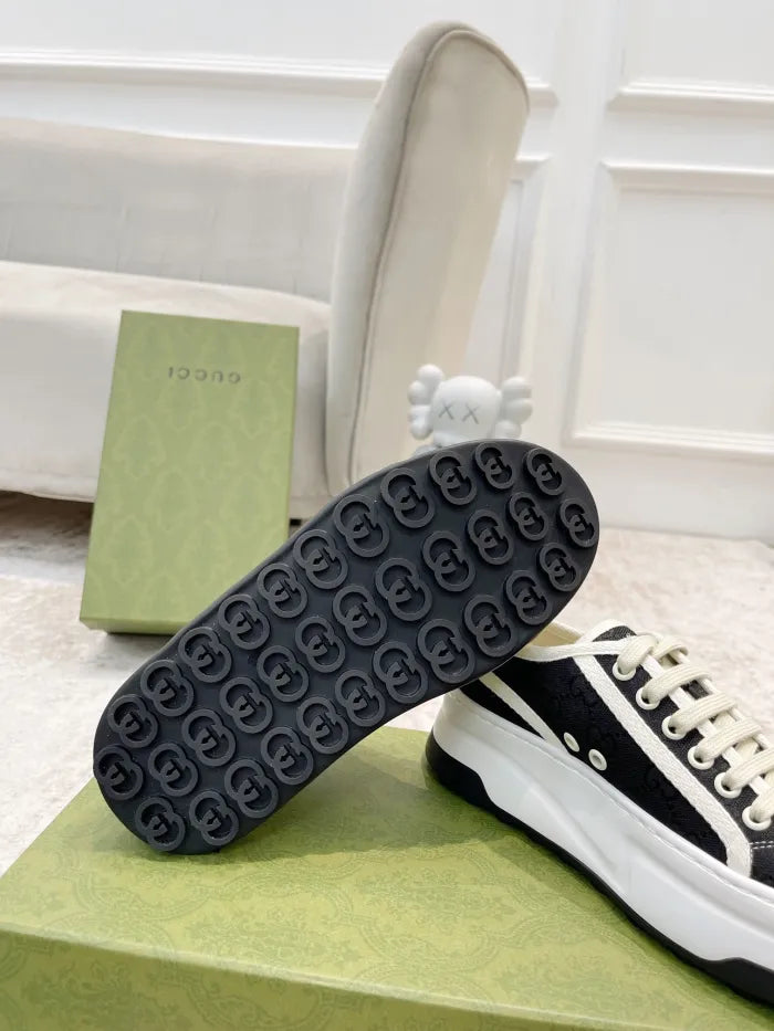 GG - SNEAKERS