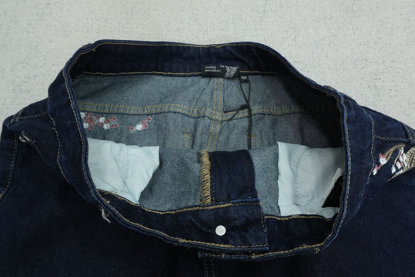 D - JEANS