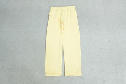F - SWEATPANTS
