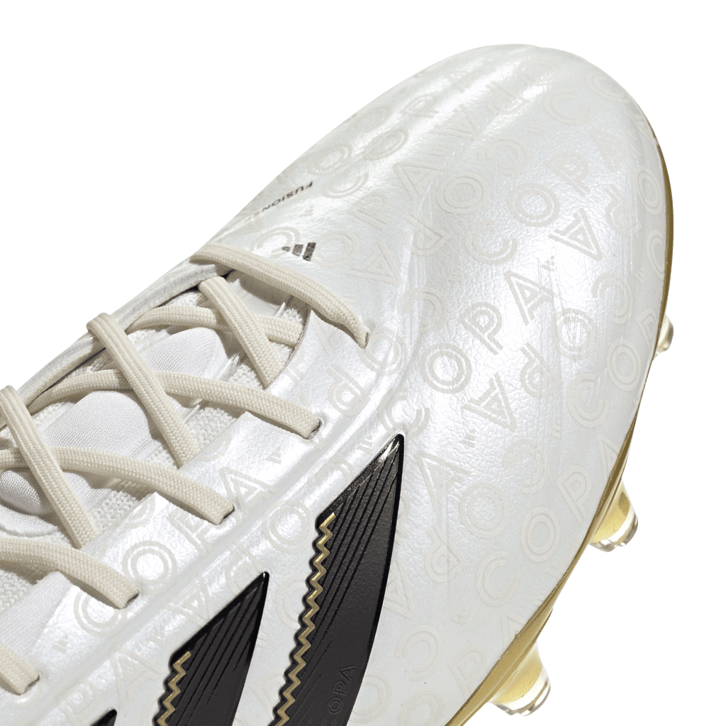 C - FUSSBALLSCHUHE
