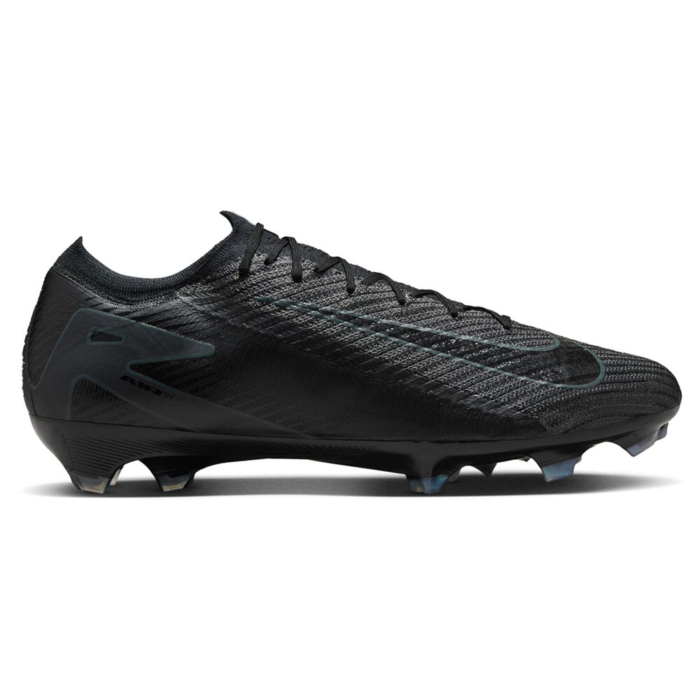 M - FUSSBALLSCHUHE