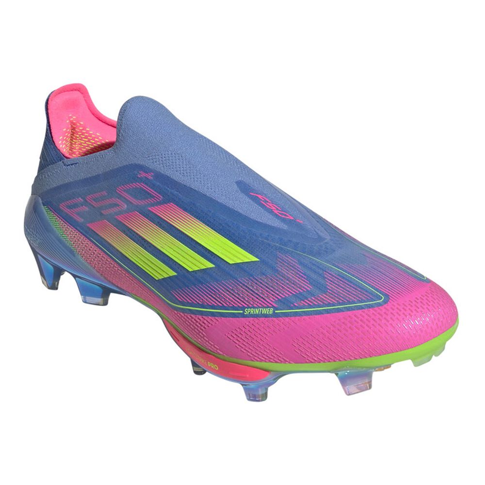 F - FUSSBALLSCHUHE