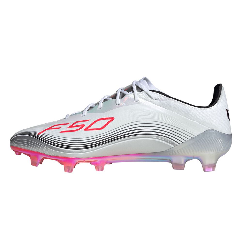 F - FUSSBALLSCHUHE