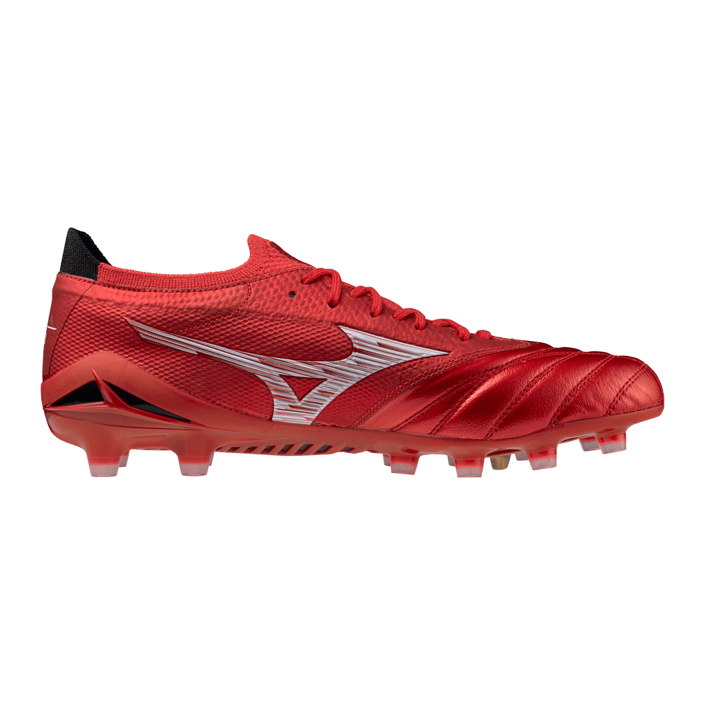 M - FUSSBALLSCHUHE