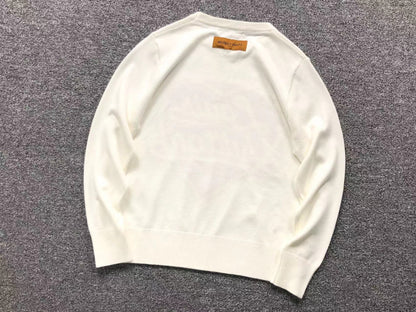 L - SWEATER