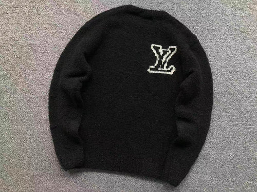 L - SWEATER