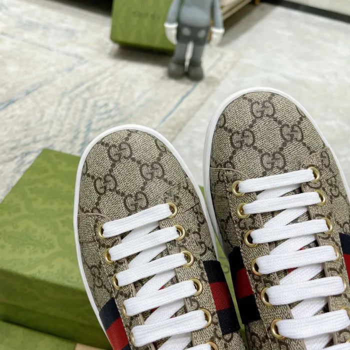 GG - SNEAKERS