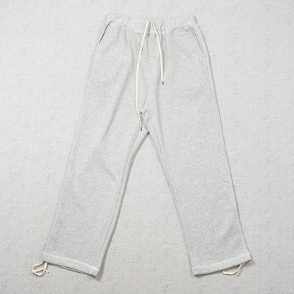 L - SWEATPANTS