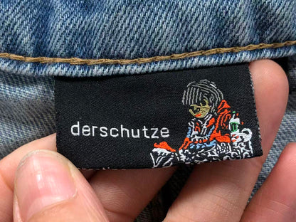D - SHORTS