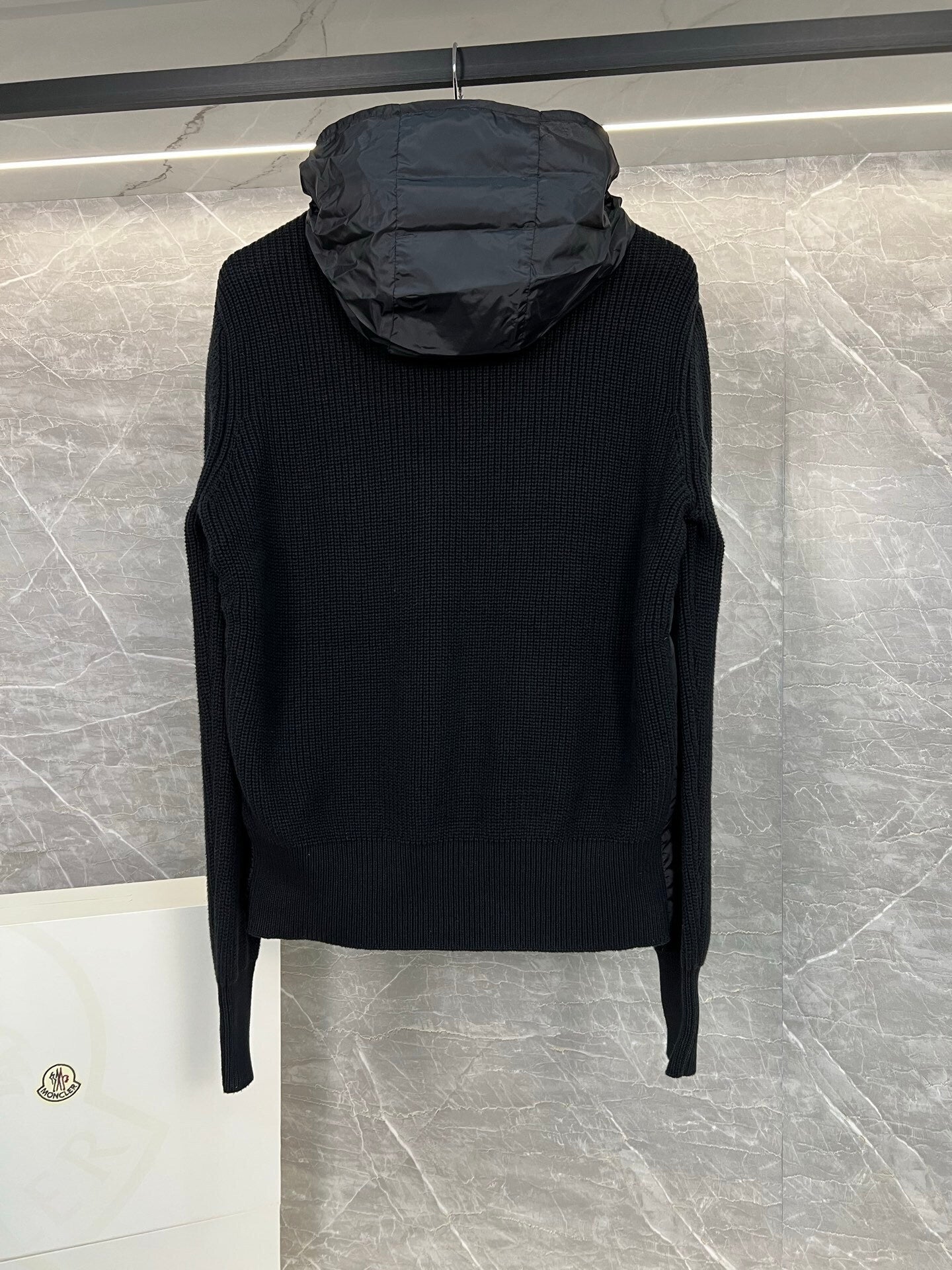 P - CARDIGAN