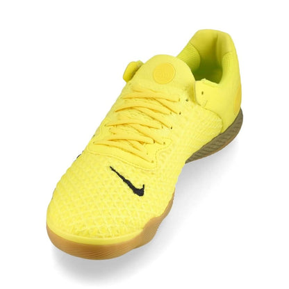 R - FUSSBALLSCHUHE